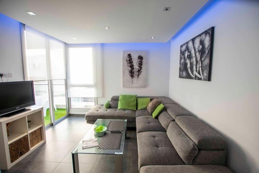 Glabur Stays - The Amazing 1 Bdr - Executive Apt Nicosia Center Free Parking & Wifi Exterior foto